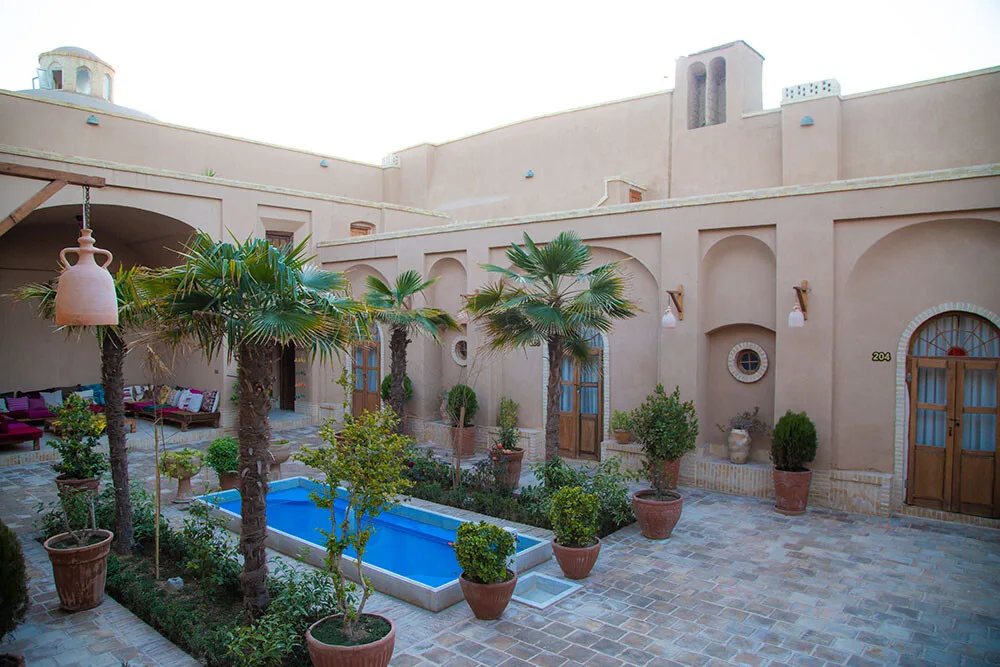 بوتیک هتل هومان