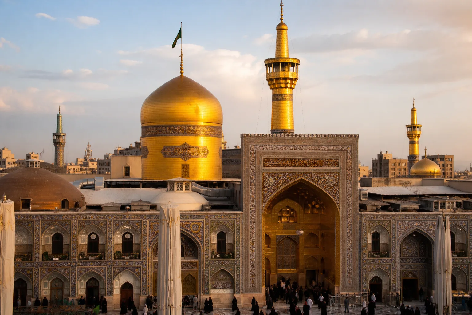 راهنمای سفر به مشهد: از حرم تا اقامت و برنامهی روز