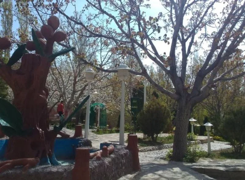 خانه معلم شهمیزاد